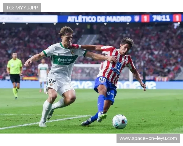 巴列卡诺对阵埃尔切，双方为保级而战