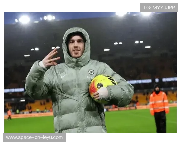 切尔西2-1复仇利兹联，帕尔默帽子戏法引领攻势